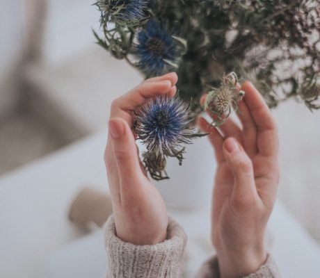 rikonavt-W_umUzAuPEc-unsplash-min